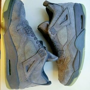 JORDAN x Air Jordan 4 Retro